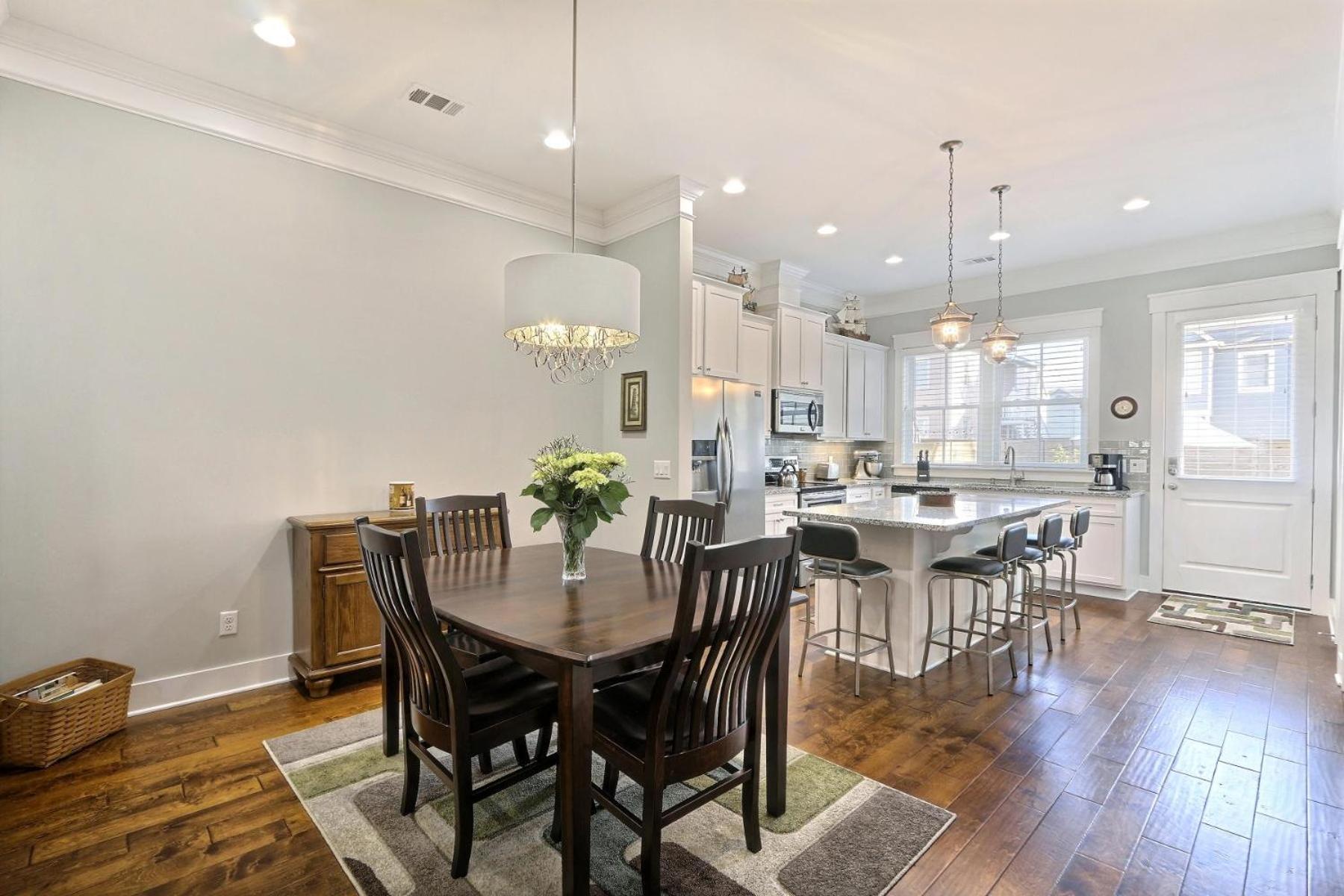 Holiday home 504 E Gwinnett